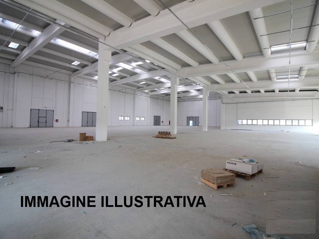 locale commerciale in vendita a Sesto Fiorentino in zona Osmannoro