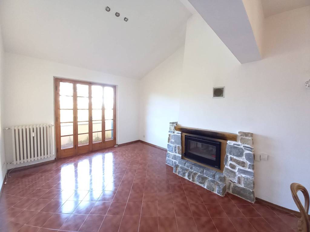 appartamento in vendita a Sesto Fiorentino in zona Cercina