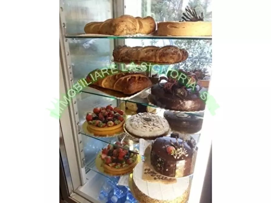 negozio in vendita a Sesto Fiorentino