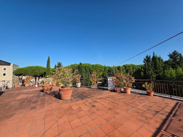 appartamento in vendita a Sesto Fiorentino in zona Zambra