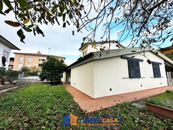 appartamento in vendita a Sesto Fiorentino in zona Quinto