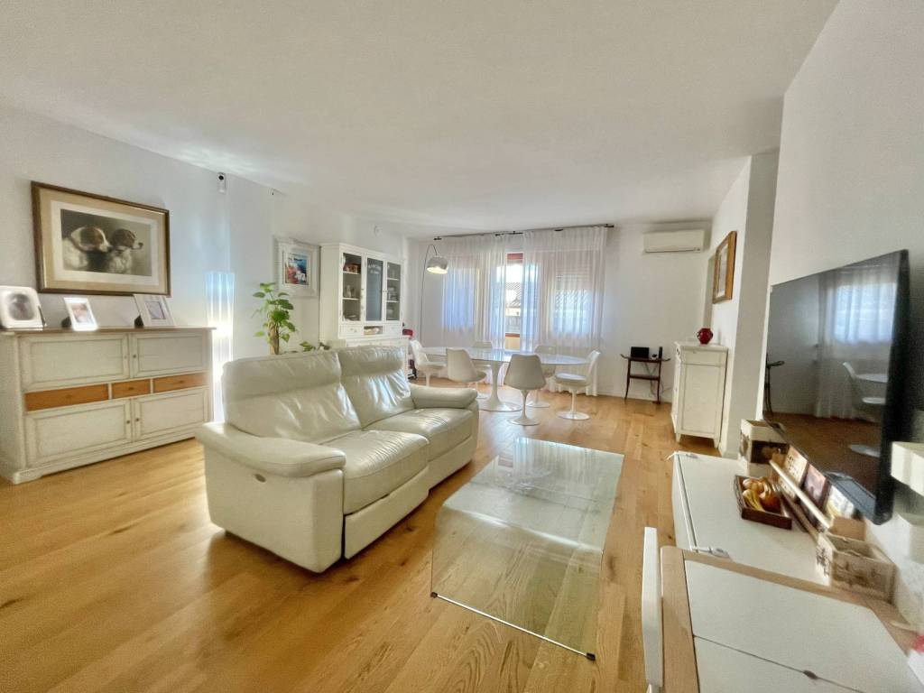 appartamento in vendita a Sesto Fiorentino