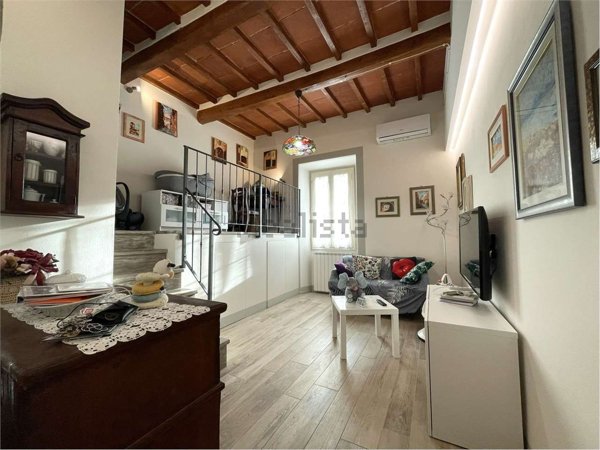 appartamento in vendita a Sesto Fiorentino in zona Colonnata