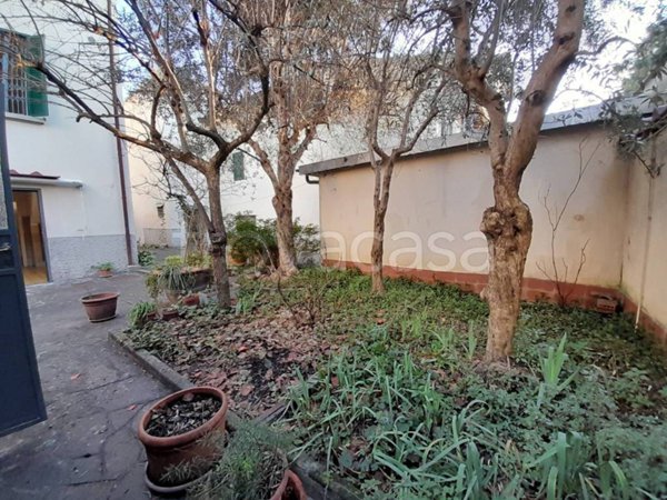 casa indipendente in vendita a Sesto Fiorentino in zona Colonnata