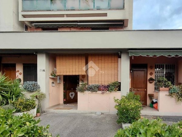 appartamento in vendita a Sesto Fiorentino in zona Padule