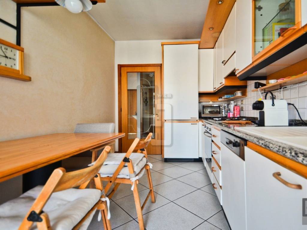 appartamento in vendita a Sesto Fiorentino in zona Zambra