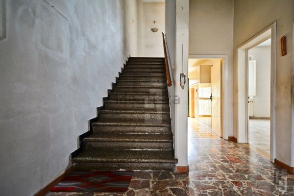 casa indipendente in vendita a Sesto Fiorentino