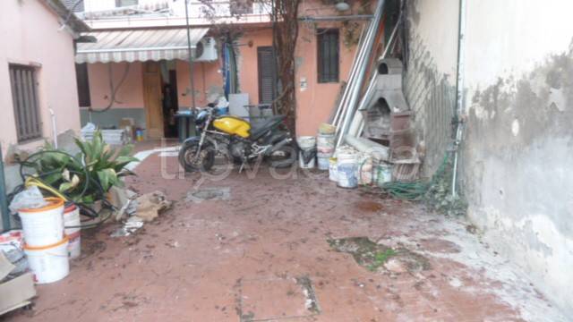 casa indipendente in vendita a Sesto Fiorentino