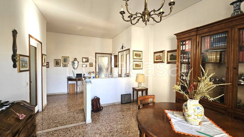 appartamento in vendita a Sesto Fiorentino in zona Quinto