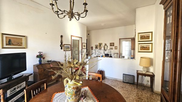 appartamento in vendita a Sesto Fiorentino in zona Quinto