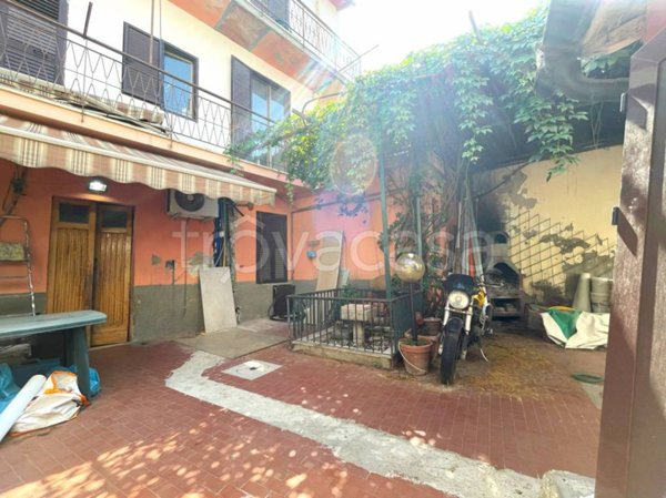 casa indipendente in vendita a Sesto Fiorentino