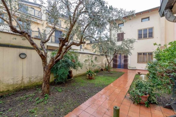 casa indipendente in vendita a Sesto Fiorentino