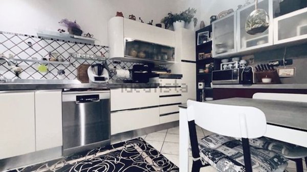 appartamento in vendita a Sesto Fiorentino in zona Zambra