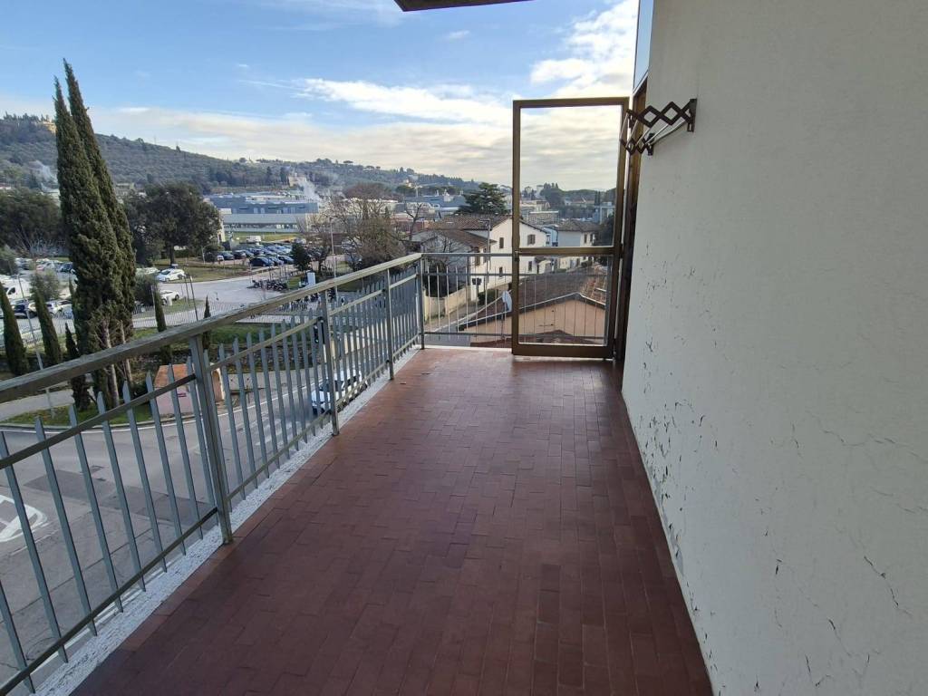 appartamento in vendita a Sesto Fiorentino in zona Castellina