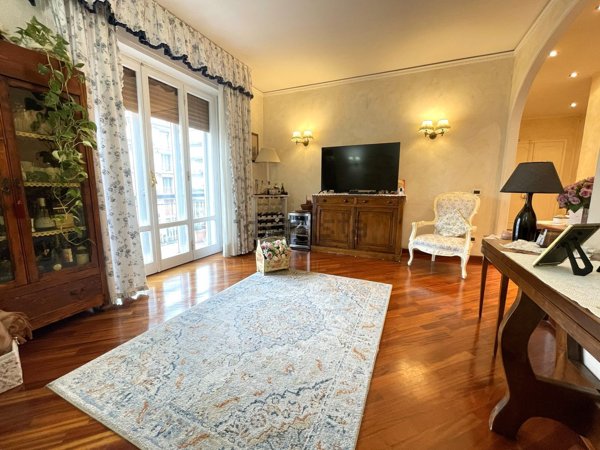 appartamento in vendita a Sesto Fiorentino in zona Quinto