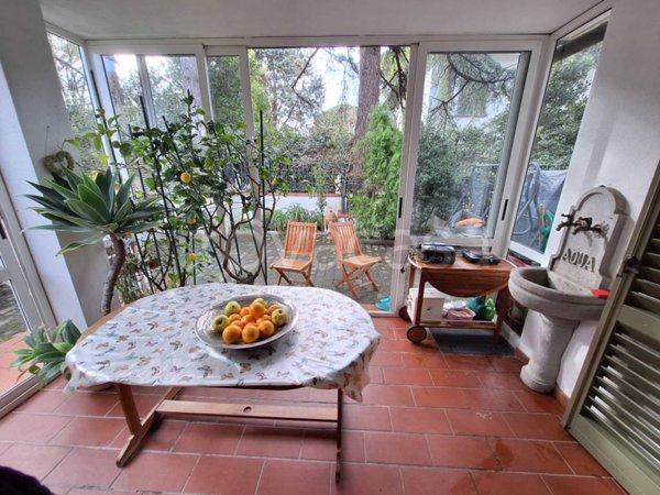 casa indipendente in vendita a Sesto Fiorentino in zona Colonnata