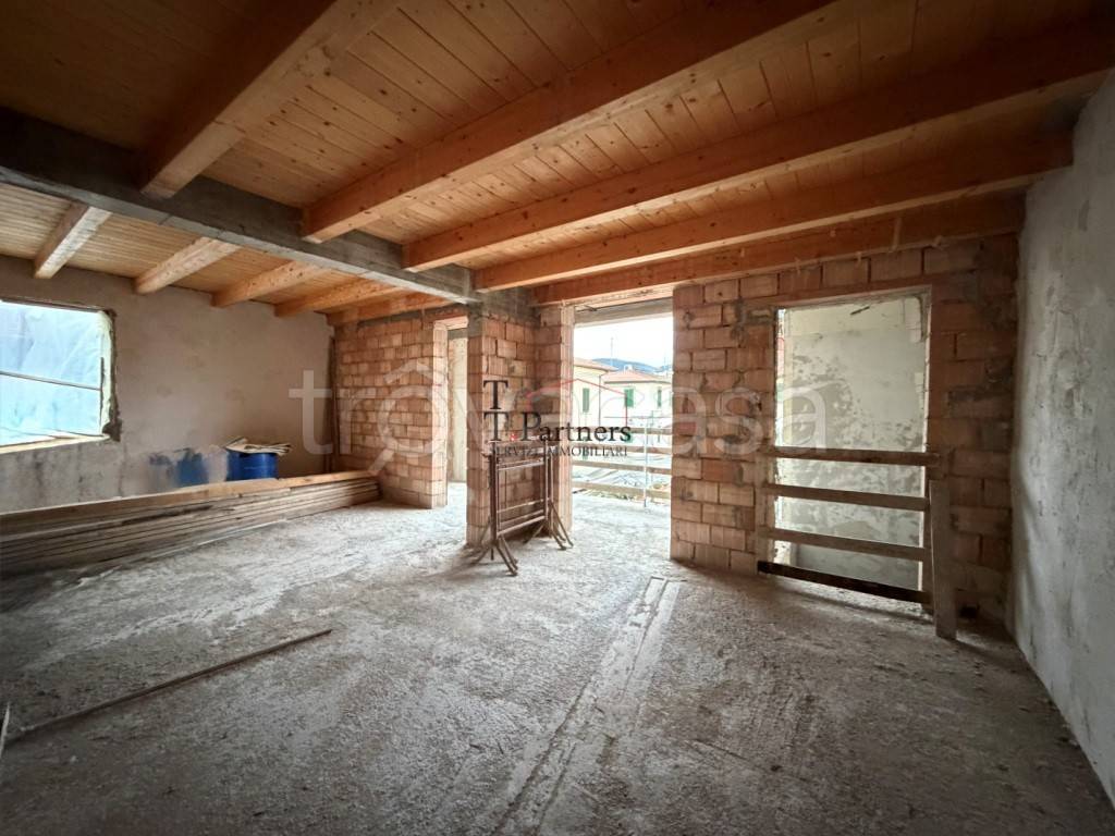 casa indipendente in vendita a Sesto Fiorentino