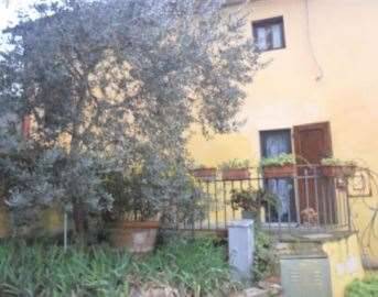 casa indipendente in vendita a Sesto Fiorentino