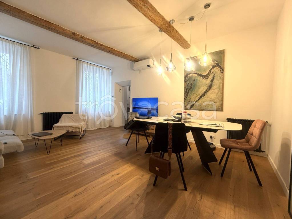 casa indipendente in vendita a Sesto Fiorentino