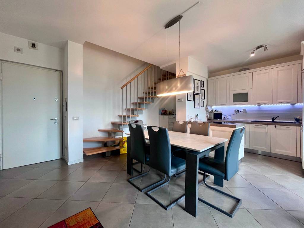 appartamento in vendita a Sesto Fiorentino in zona Quinto