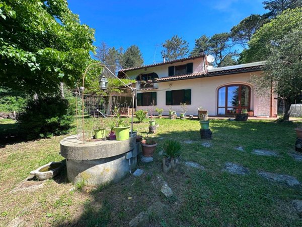 casa indipendente in vendita a Sesto Fiorentino in zona Cercina