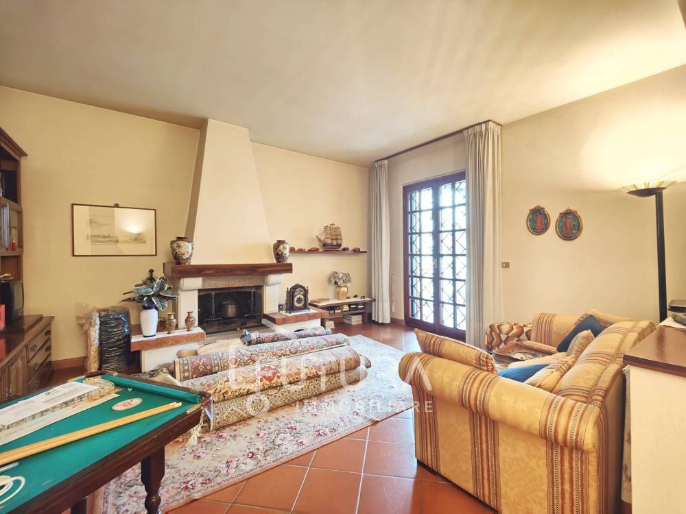 casa indipendente in vendita a Sesto Fiorentino