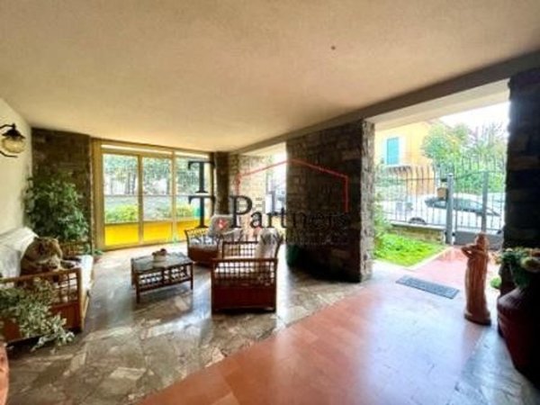 casa indipendente in vendita a Sesto Fiorentino in zona Padule