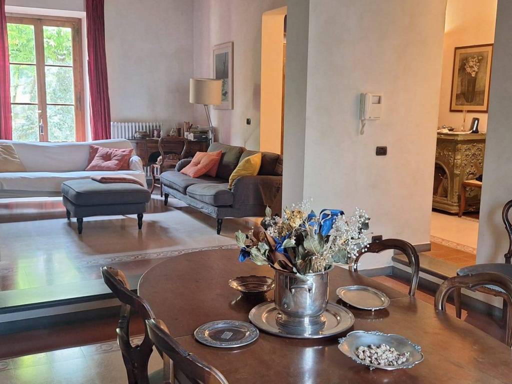 casa indipendente in vendita a Sesto Fiorentino in zona Colonnata