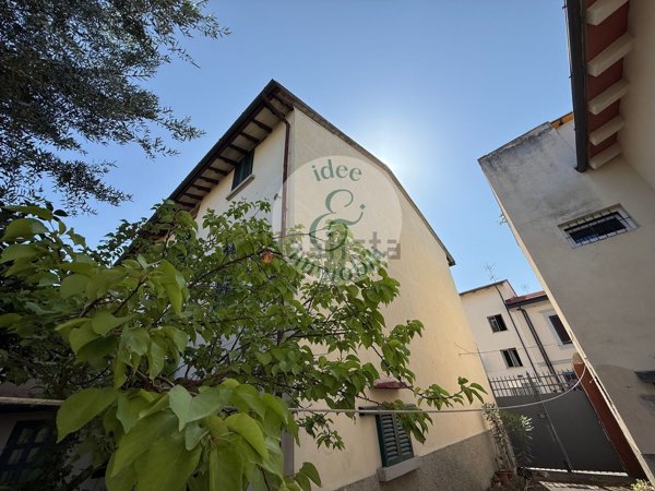 casa indipendente in vendita a Sesto Fiorentino