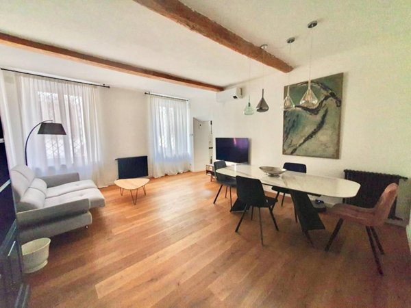 casa indipendente in vendita a Sesto Fiorentino