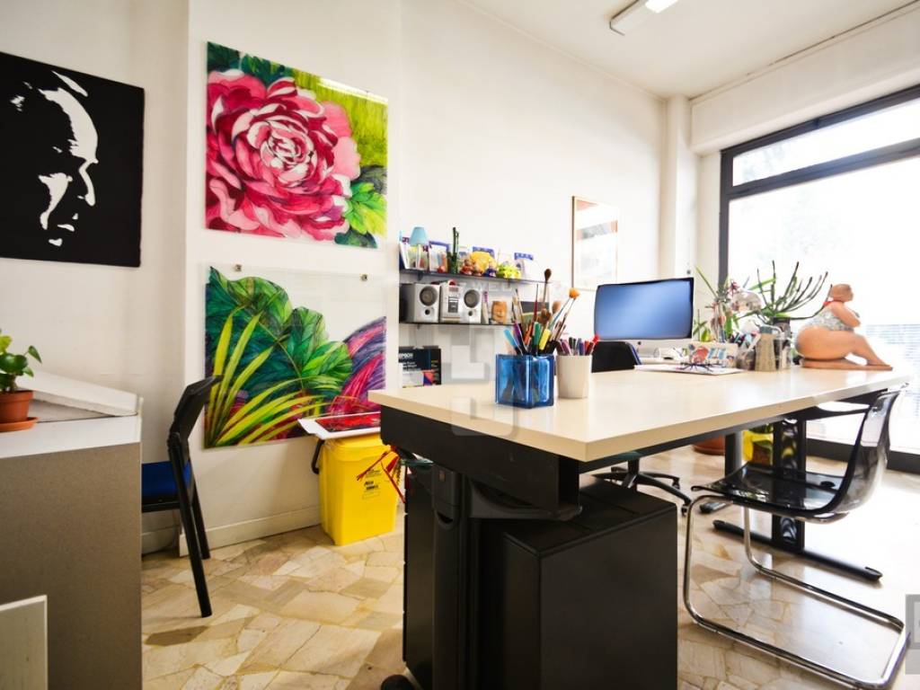 negozio in vendita a Sesto Fiorentino