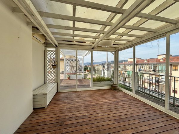 appartamento in vendita a Sesto Fiorentino in zona Quinto