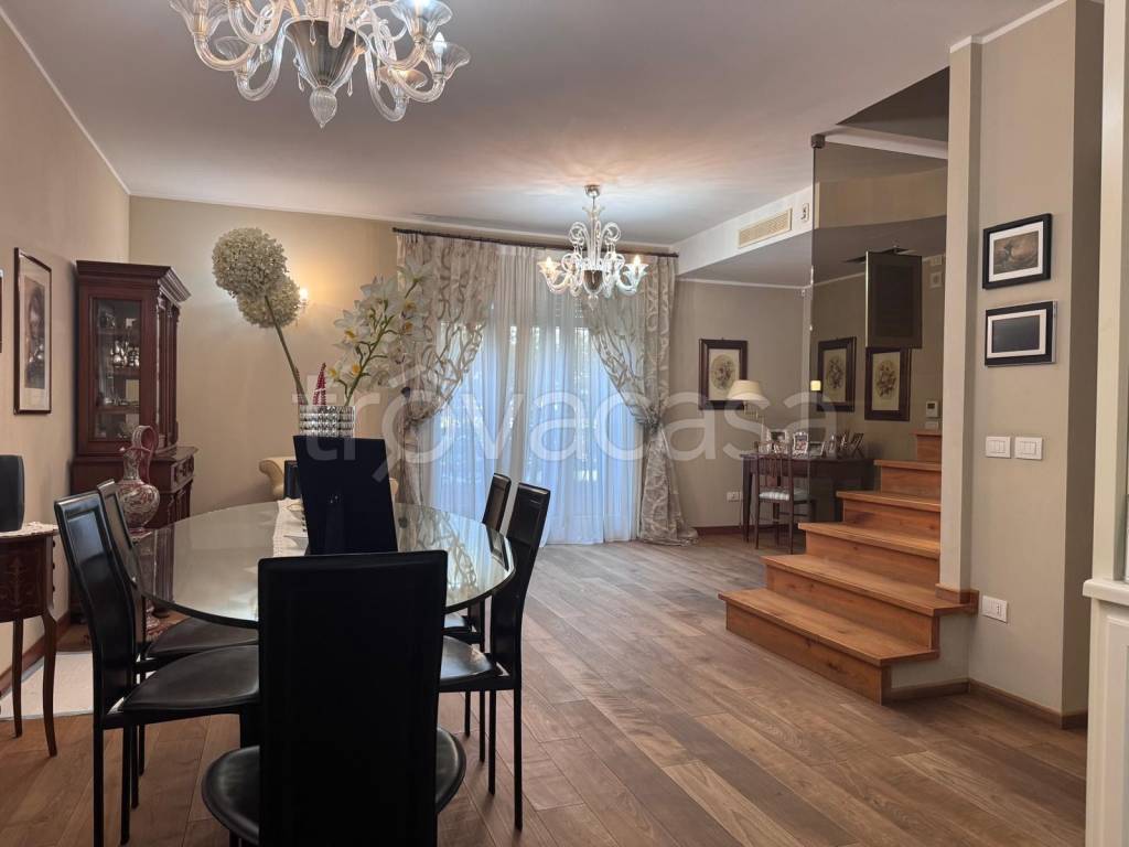 casa indipendente in vendita a Sesto Fiorentino