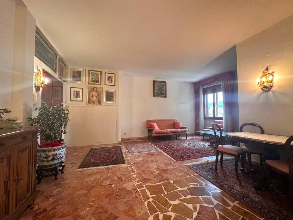 appartamento in vendita a Sesto Fiorentino