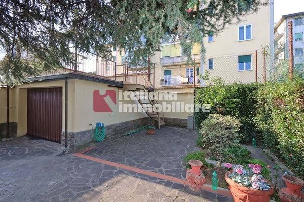 casa indipendente in vendita a Sesto Fiorentino
