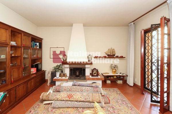 casa indipendente in vendita a Sesto Fiorentino