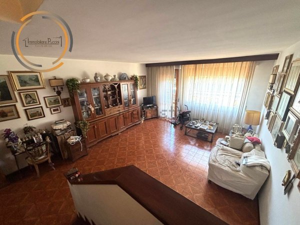 casa indipendente in vendita a Sesto Fiorentino