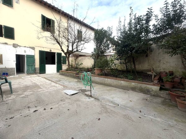 casa indipendente in vendita a Sesto Fiorentino