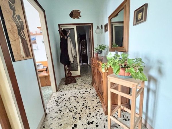 appartamento in vendita a Sesto Fiorentino in zona Quinto