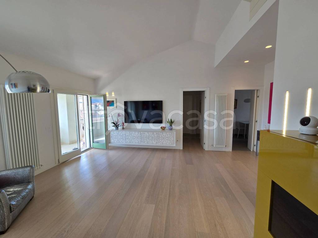 appartamento in vendita a Sesto Fiorentino