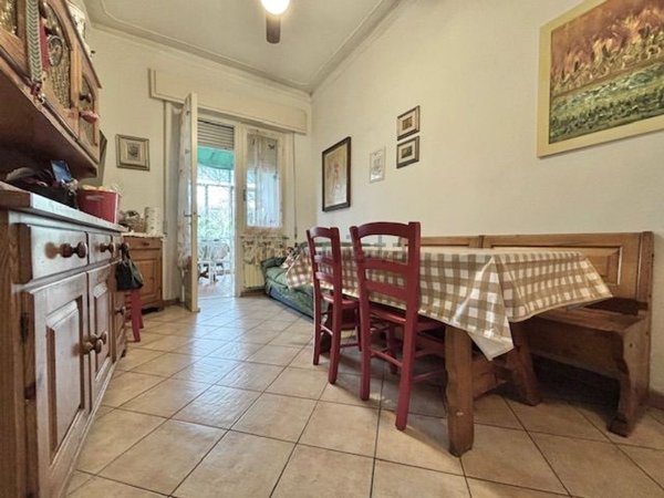 appartamento in vendita a Sesto Fiorentino in zona Zambra