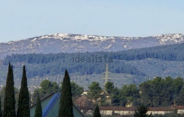 appartamento in vendita a Sesto Fiorentino in zona Colonnata