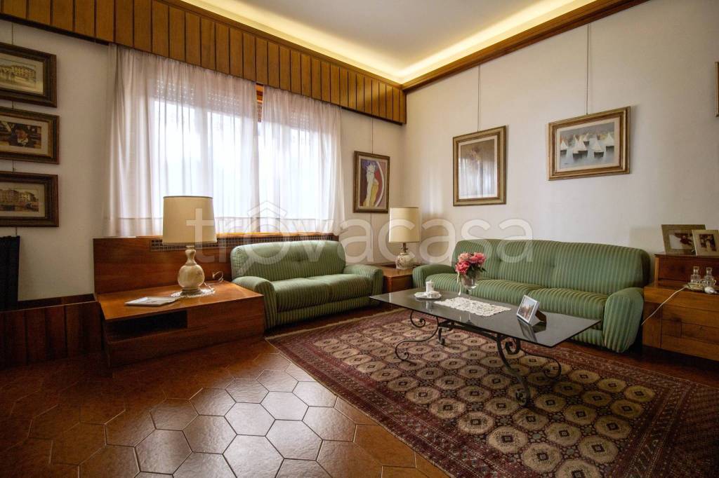 casa indipendente in vendita a Sesto Fiorentino