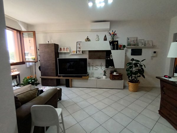 appartamento in vendita a Sesto Fiorentino in zona Zambra