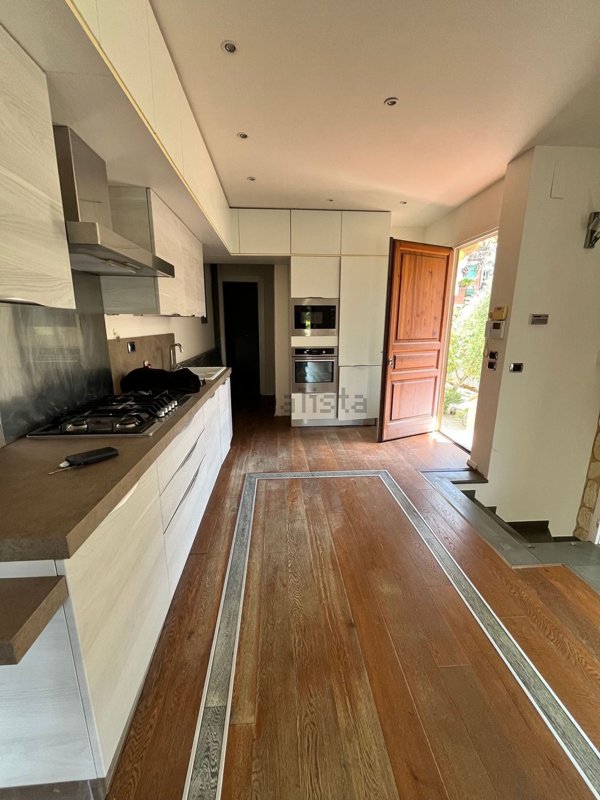 casa indipendente in vendita a Sesto Fiorentino in zona Colonnata