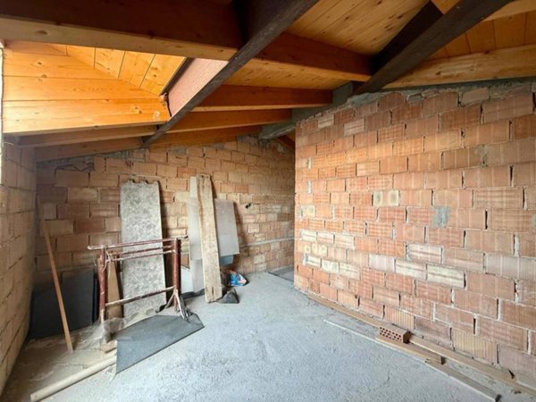 casa indipendente in vendita a Sesto Fiorentino