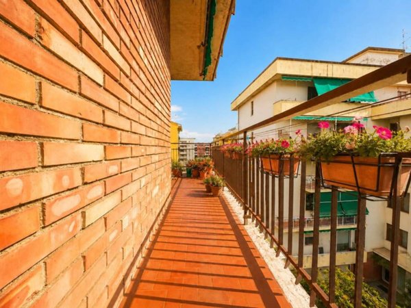 appartamento in vendita a Sesto Fiorentino in zona Quinto