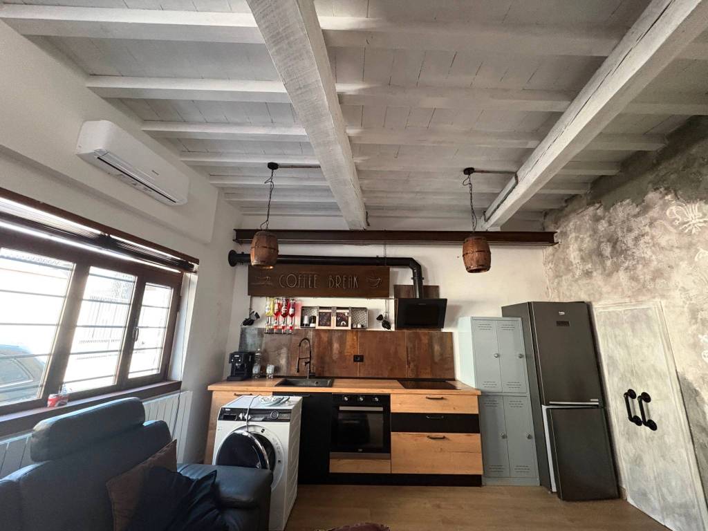 casa indipendente in vendita a Sesto Fiorentino in zona Padule