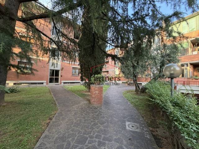 appartamento in vendita a Sesto Fiorentino in zona Valiversi