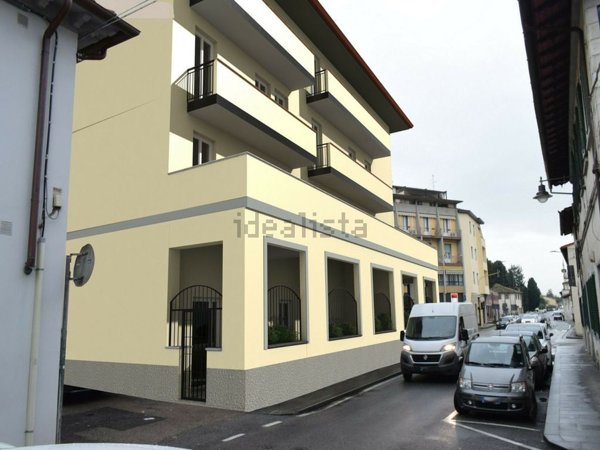 appartamento in vendita a Sesto Fiorentino in zona Colonnata
